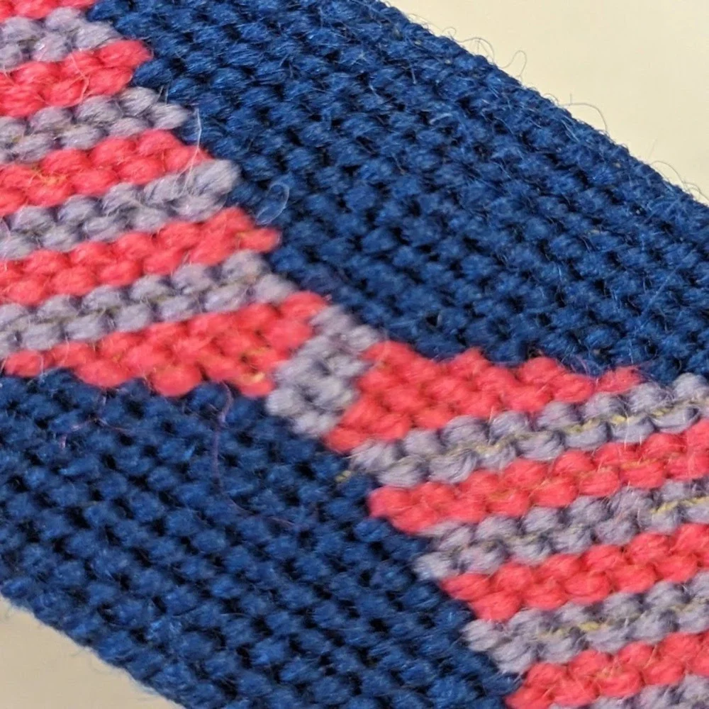 By Paige Mens Needlepoint Bow Tie Belt Blue Leather Brass Buckle Size 38 Preppy